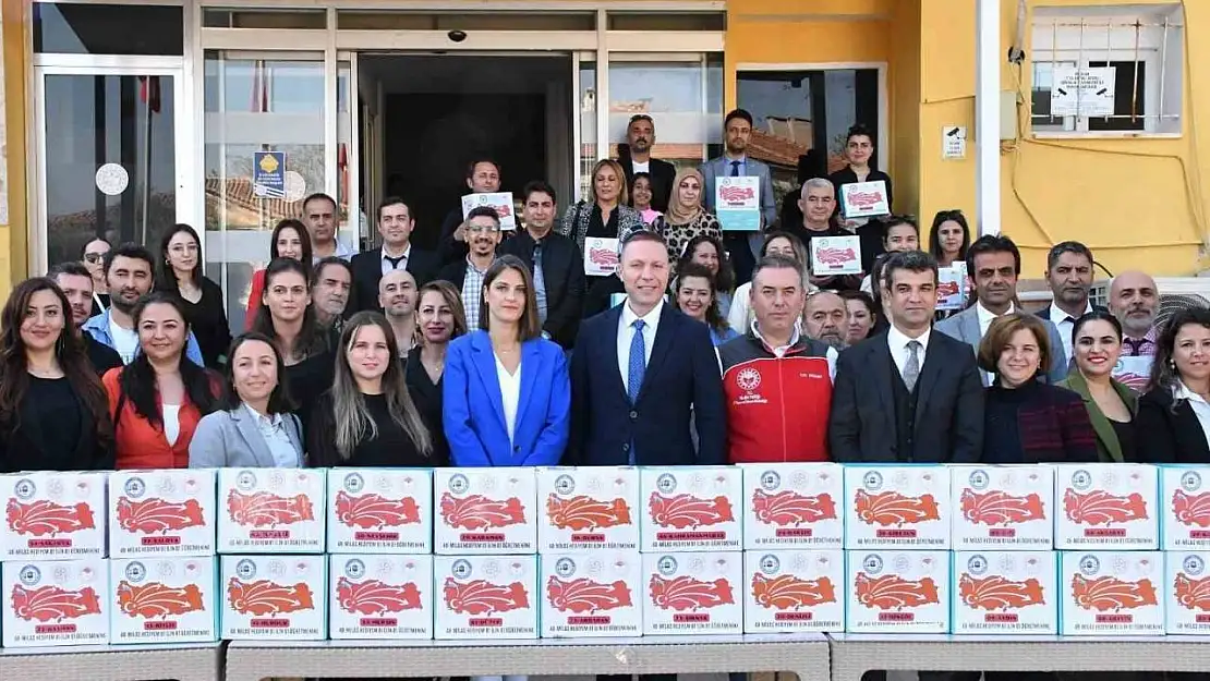 Milas'tan ülke genelindeki öğretmenlere hediyeleri gönderildi