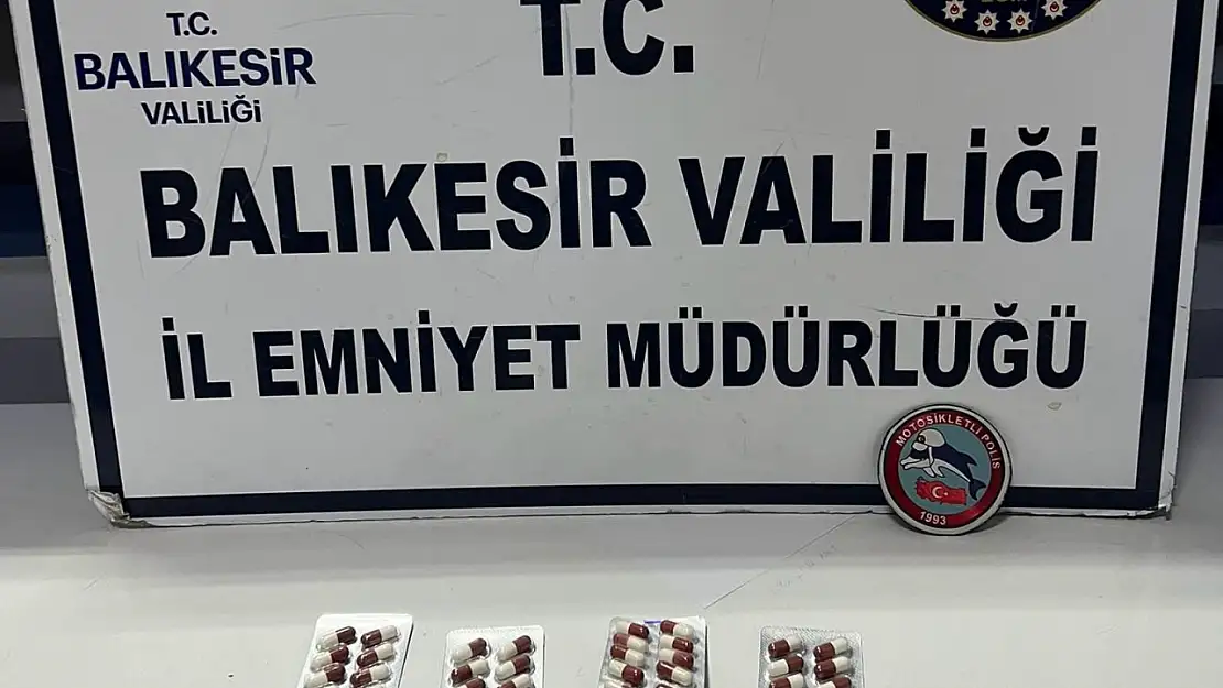 Montunun cebinde 54 adet uyuşturucu hap ele geçirildi