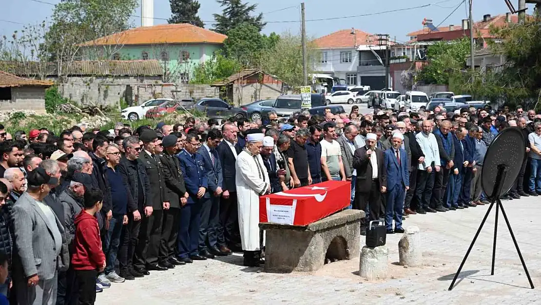 Motosiklet kazasında hayatını kaybeden astsubay son yolculuğuna uğurlandı