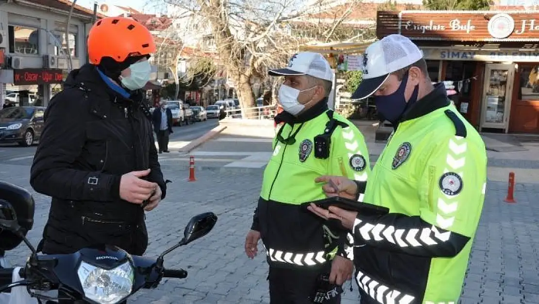 Motosiklet sürücülerine sıkı denetim