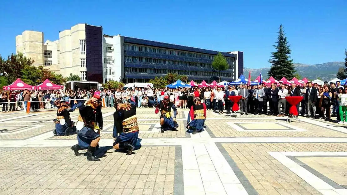 MSKÜ'de yeni öğrenciler için 'Üniversitene Hoş Geldin' etkinliği düzenlendi