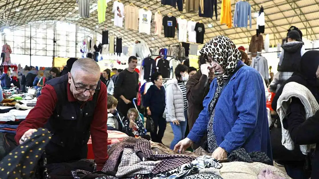 Mudanya Giyim Pazarı dolgu alanına taşındı