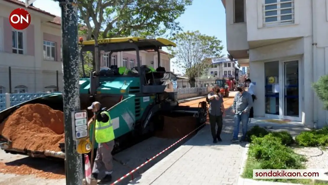 Mudanya'nın caddeleri Büyükşehir ile yenileniyor