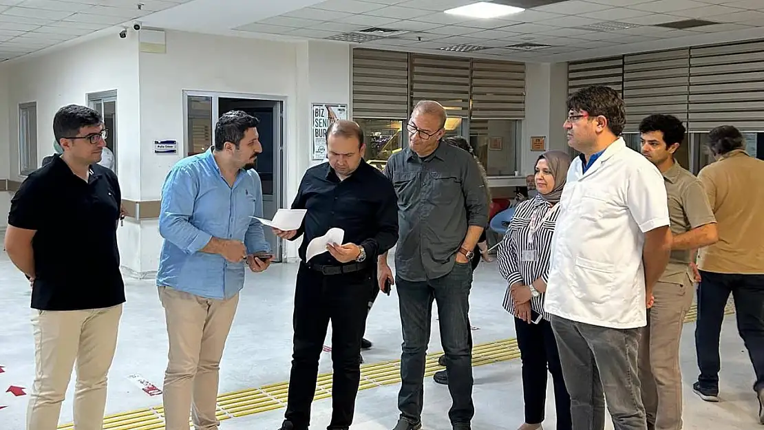 Müdür Şenkul'dan Kuşadası Devlet Hastanesi'nde akşam denetimi