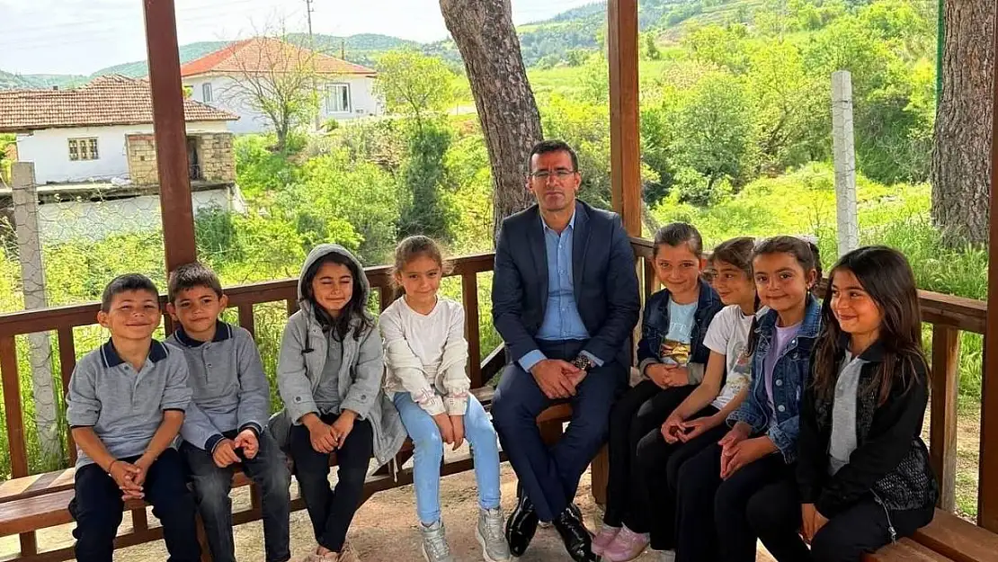 Müdür Yıldırak öğrencileri dinledi