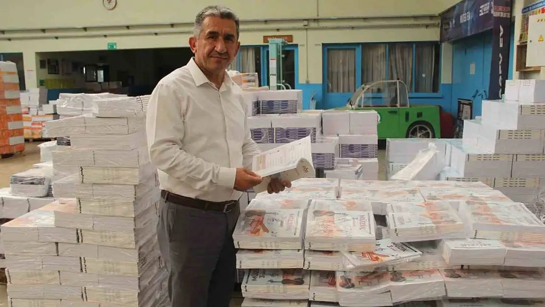 Muğla'da 262 bin 27 ücretsiz ders kitabı okullardaki yerlerini almak üzere yola çıktı