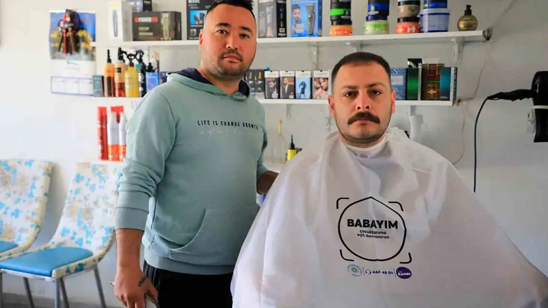 Muğla'da babalar çocukları için aynaya bakıyor