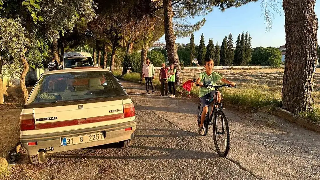 Muğla'da depremzede çocuklara bisiklet morali