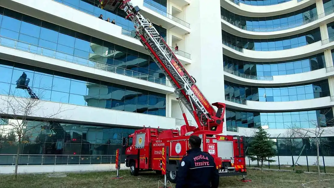 Muğla'da gerçeğini aratmayan yangın tatbikatı