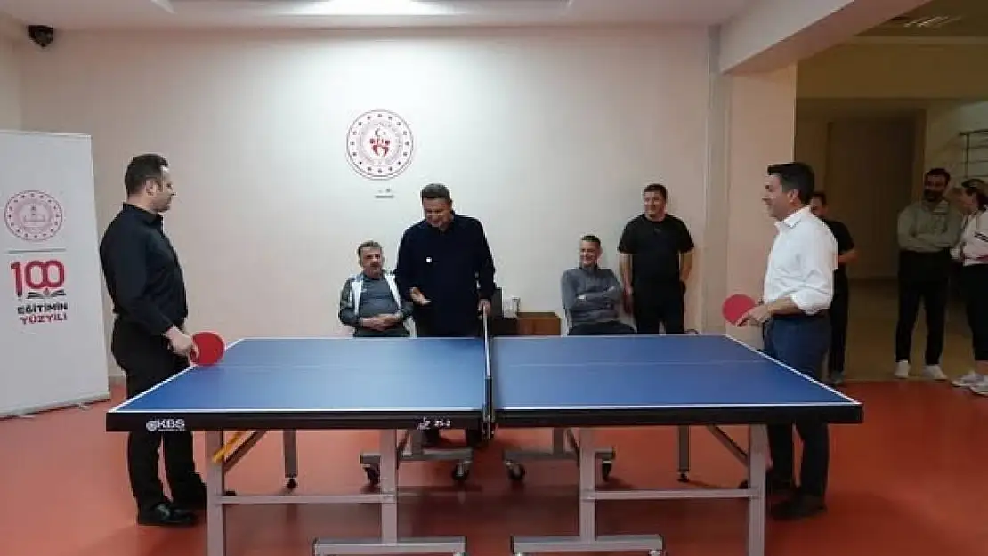 Muğla Etkileşim Günleri kapsamında yöneticiler masa tenisi müsabakalarında buluştu