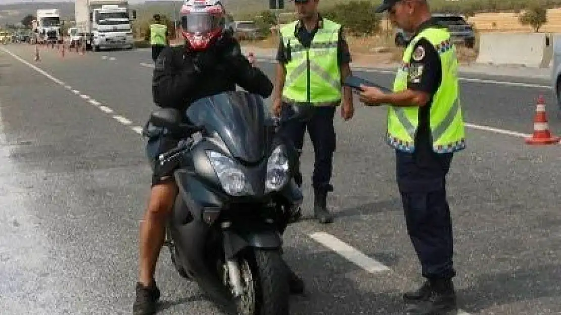 Muğla İl Jandarma Komutanlığı'ndan motosiklet ve motorlu bisiklet denetimi