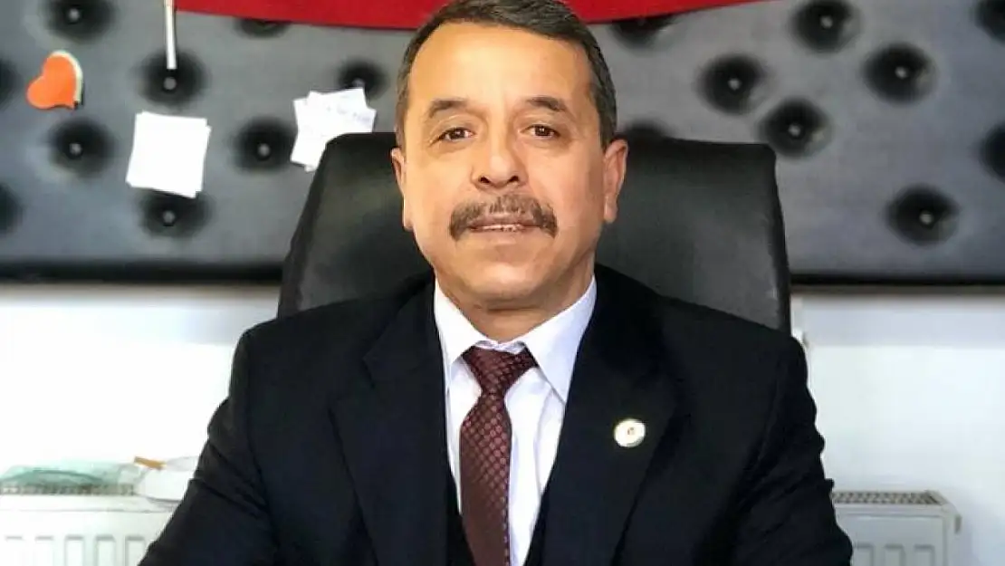 Muhtarlar Derneği Başkanı Arı'dan ulaşım zammına tepki