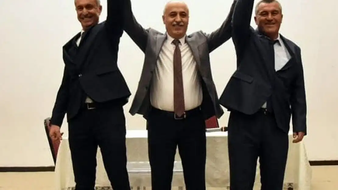 Muhtarlar derneğinde yeni başkan Enver Zengin