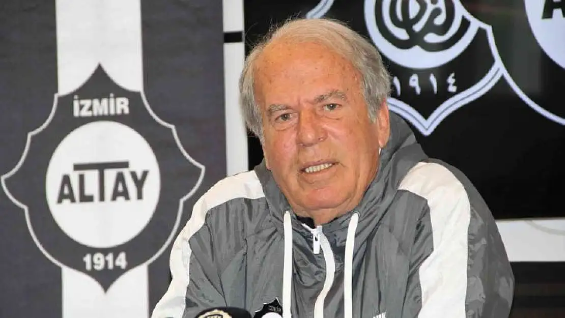 Mustafa Denizli: 'Şartlar el verirse 2 Türk futbolcu transferi yapmak istiyoruz'