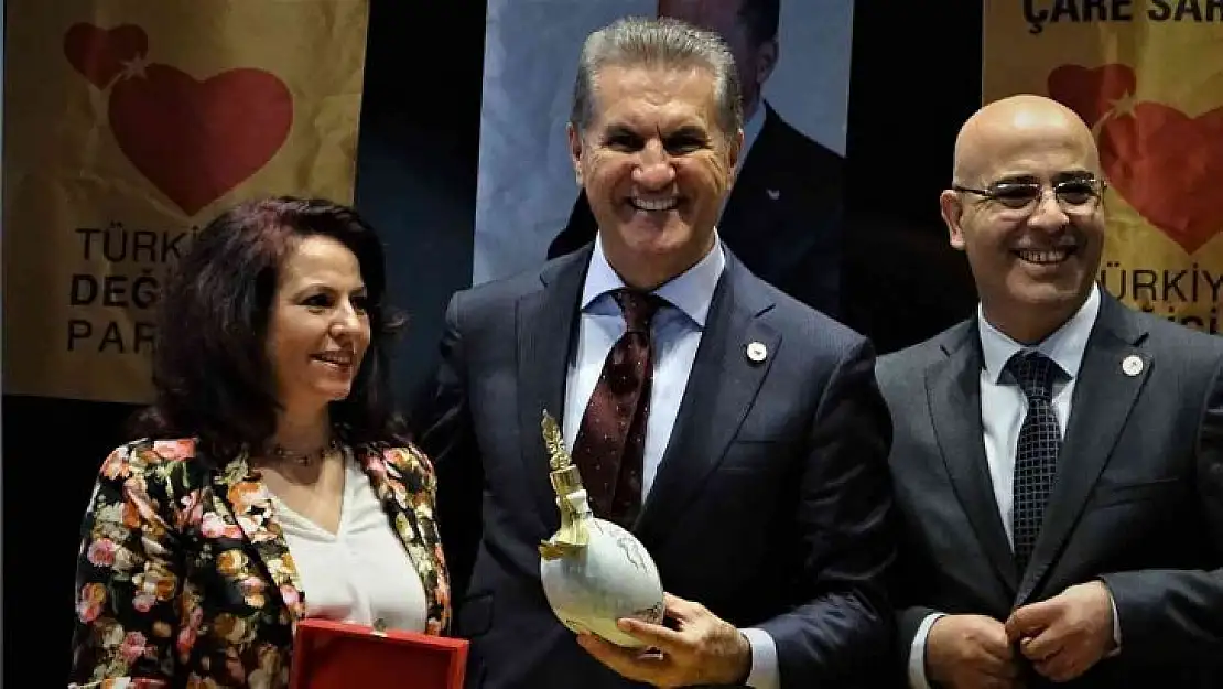 Mustafa Sarıgül: 'Baykal'a baş kaldırdık başımıza gelmeyen kalmadı'