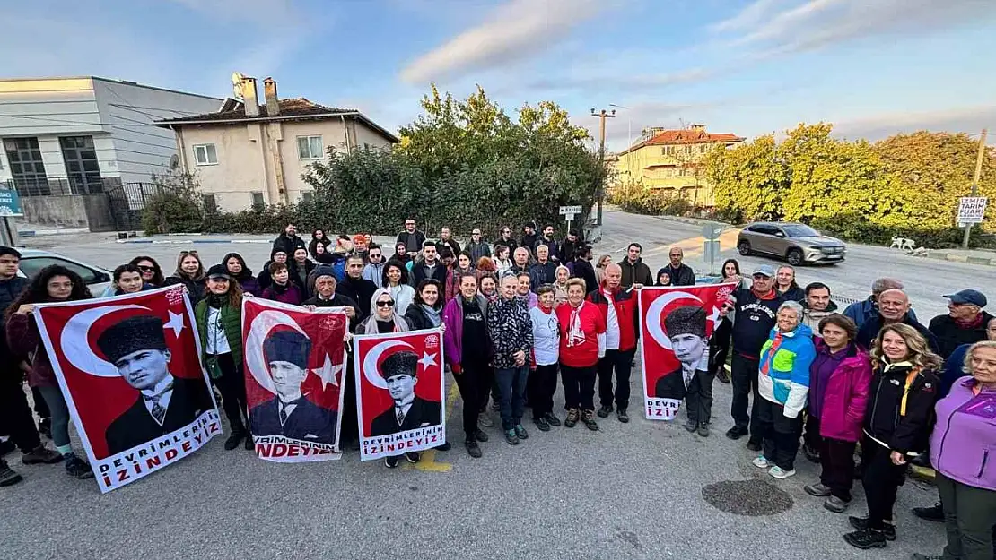 Mysia Yolları'nda Atatürk'ü anma yürüyüşü