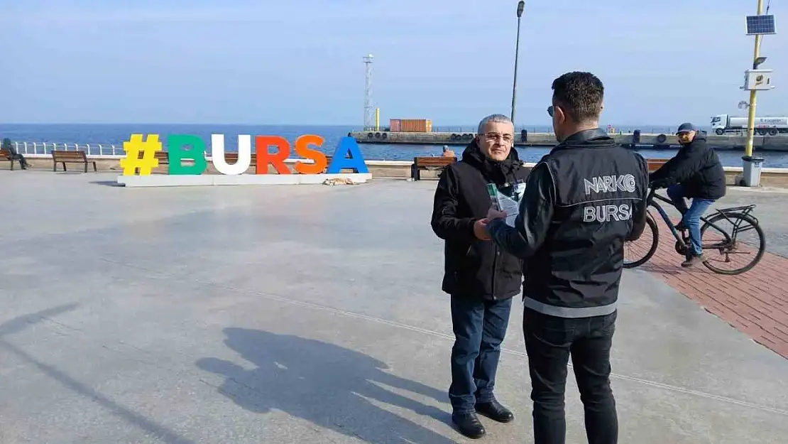 Narkotik polisi, 6 günde 4 bin 614 kişiyi bilgilendirdi
