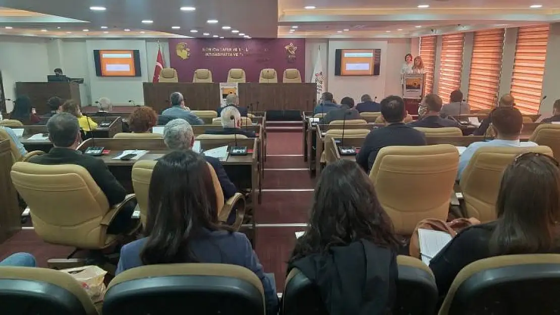 Nazilli'de Bağımlılıkla Mücadele Çalıştayı yapılıyor