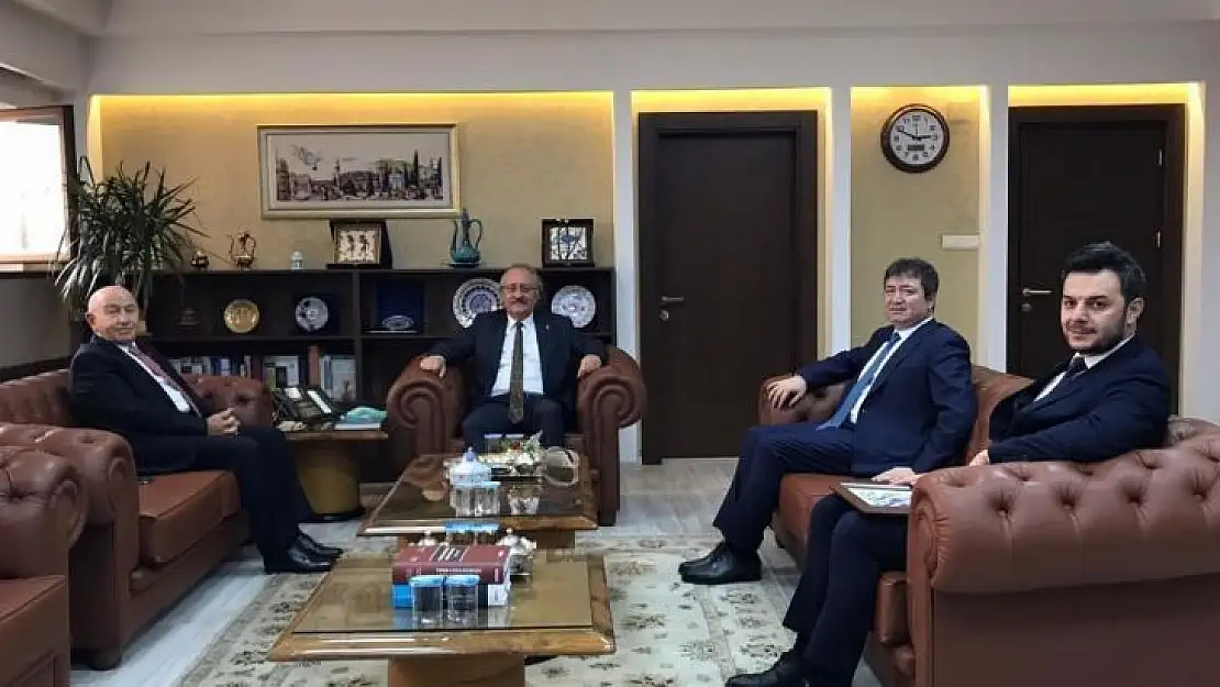 Nihat Özdemir Bursa'da çeşitli ziyaretlerde bulundu