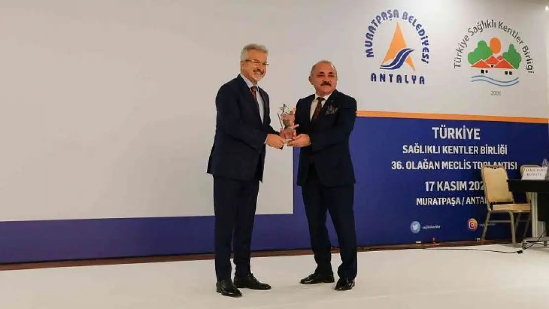 Nilüfer'e sosyal sorumluluk ödülü