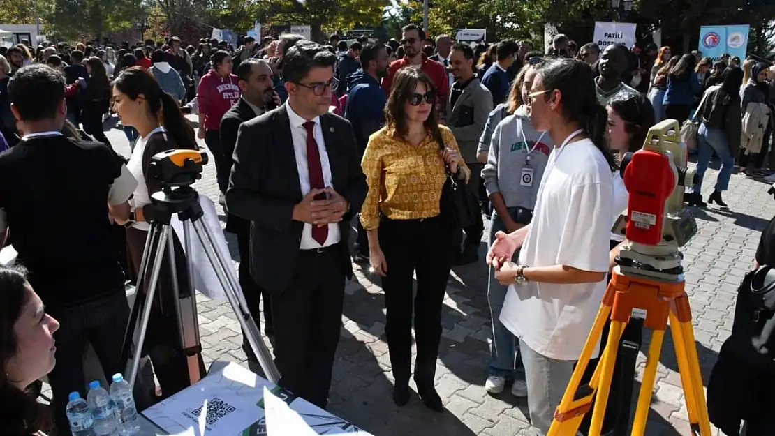 Öğrenci Kulüp Tanıtım Günleri Gerçekleşti