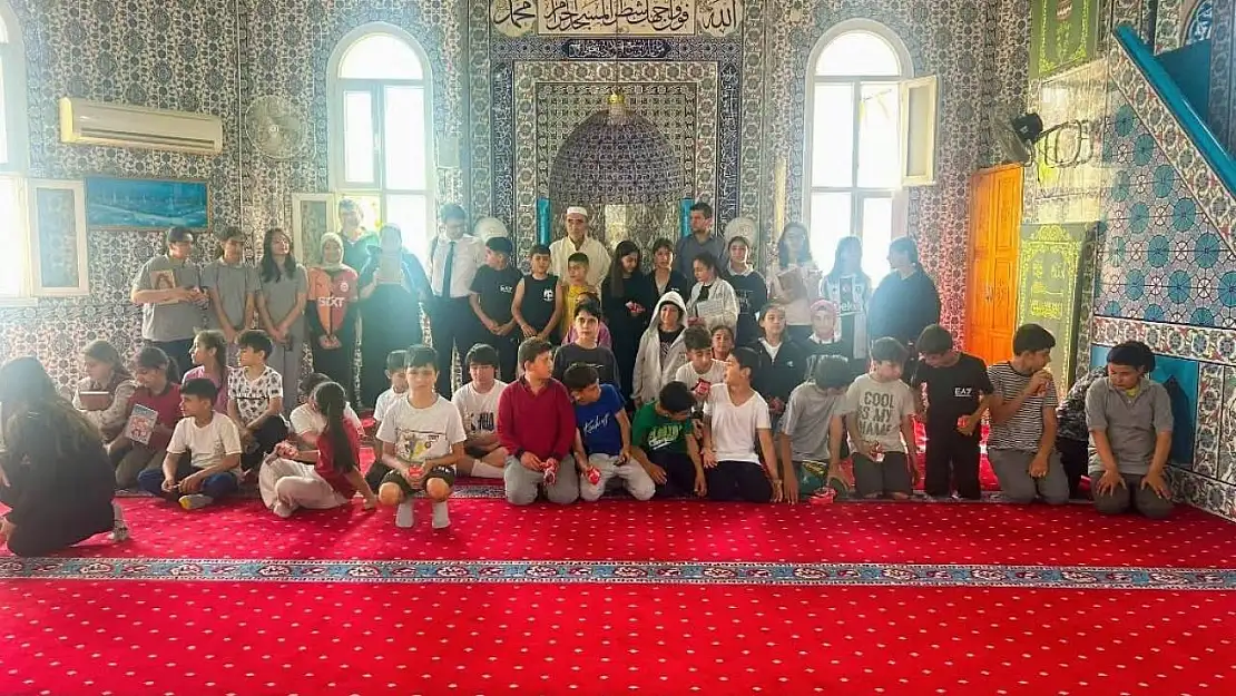 Öğrenciler Söke Fevzipaşa Camii'nde buluştu