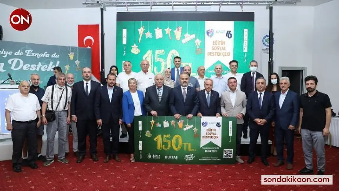 Öğrenciye de esnafa da tam destek