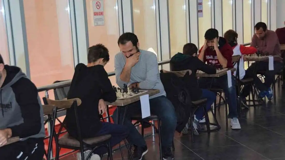 Öğretmenler Günü Satranç Turnuvası sona erdi