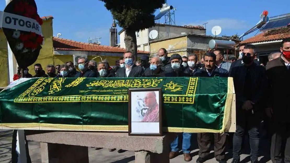 Öldürülen taksici son yolculuğuna uğurlandı