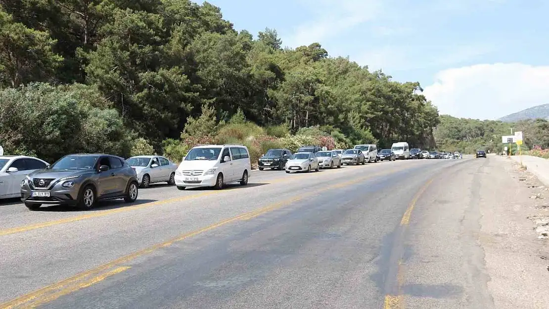 Ölüdeniz'de Kurban Bayramı yoğunluğu