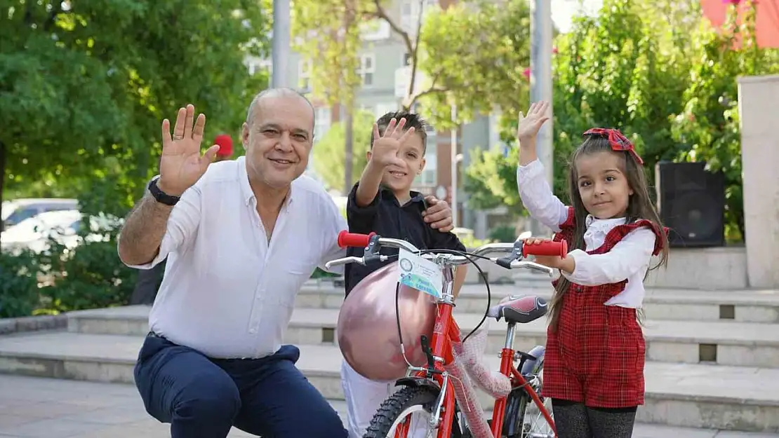 Ortaca'da Askıda Bisiklet şenliği