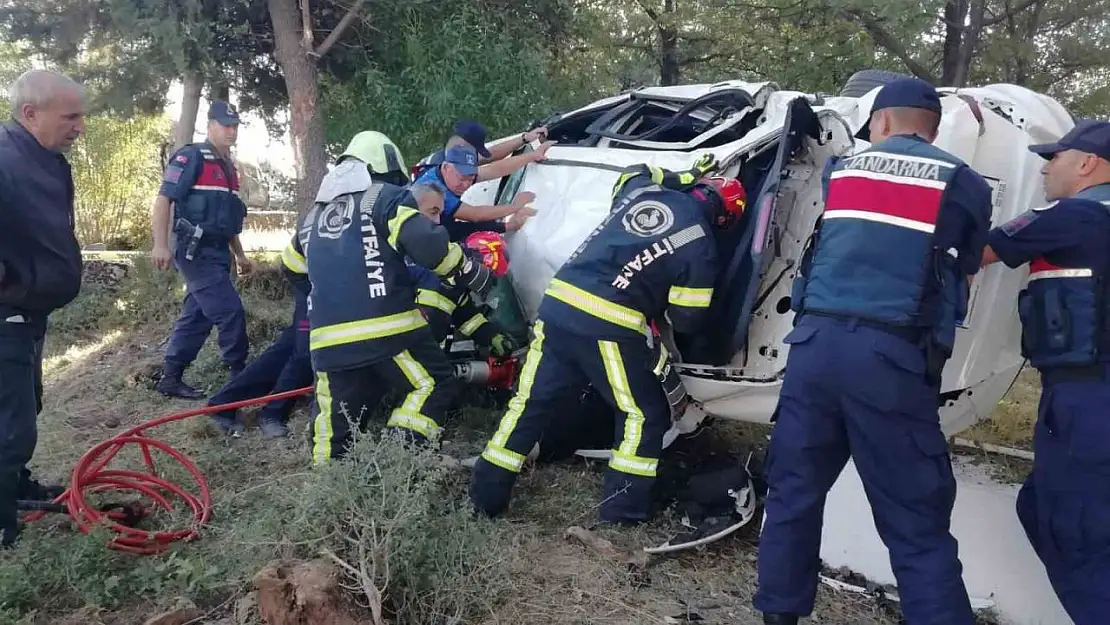 Otomobil ve motosikletim mezarlığa uçtuğu kazada ölü sayısı 3'e çıktı