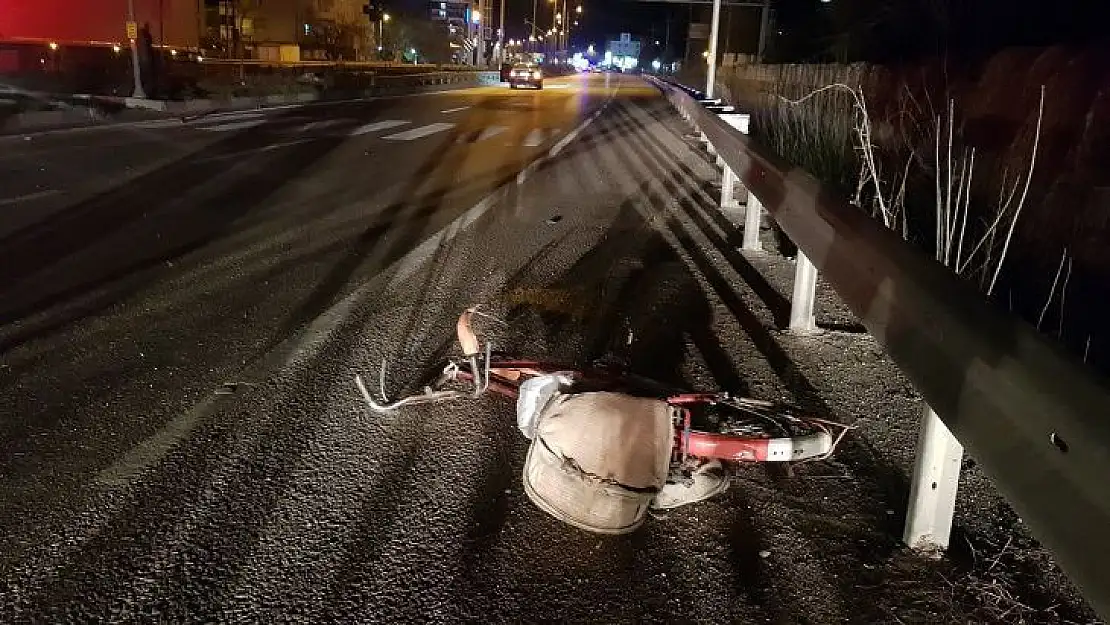 Otomobilin çarptığı bisikletli yaşlı adam yaşama tutunamadı