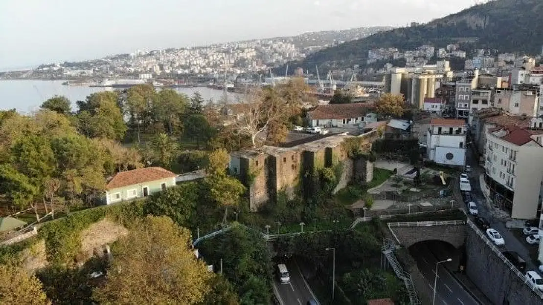 (Özel) 700 yıllık kale miras kaldı