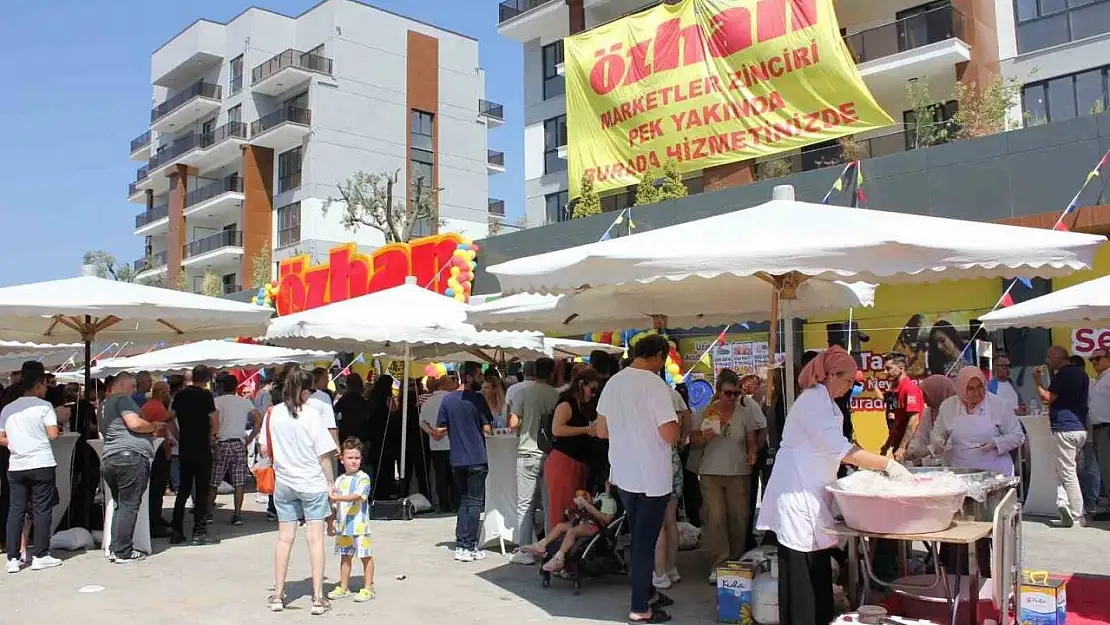 Özhan Marketler Zinciri'nin Kayapa şubesi açıldı