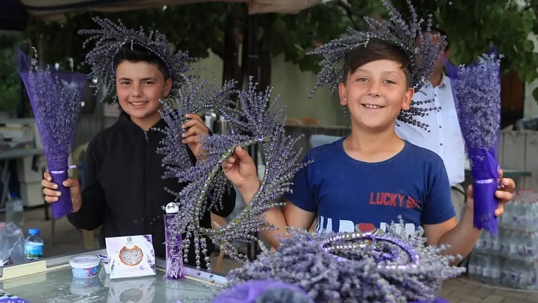 Pamukkale'de kekik ve lavanta festivali coşkusu