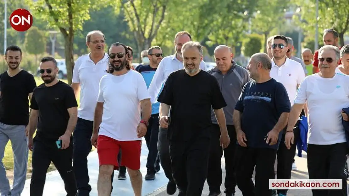 Parklar bahçeler hazır Haydi spora