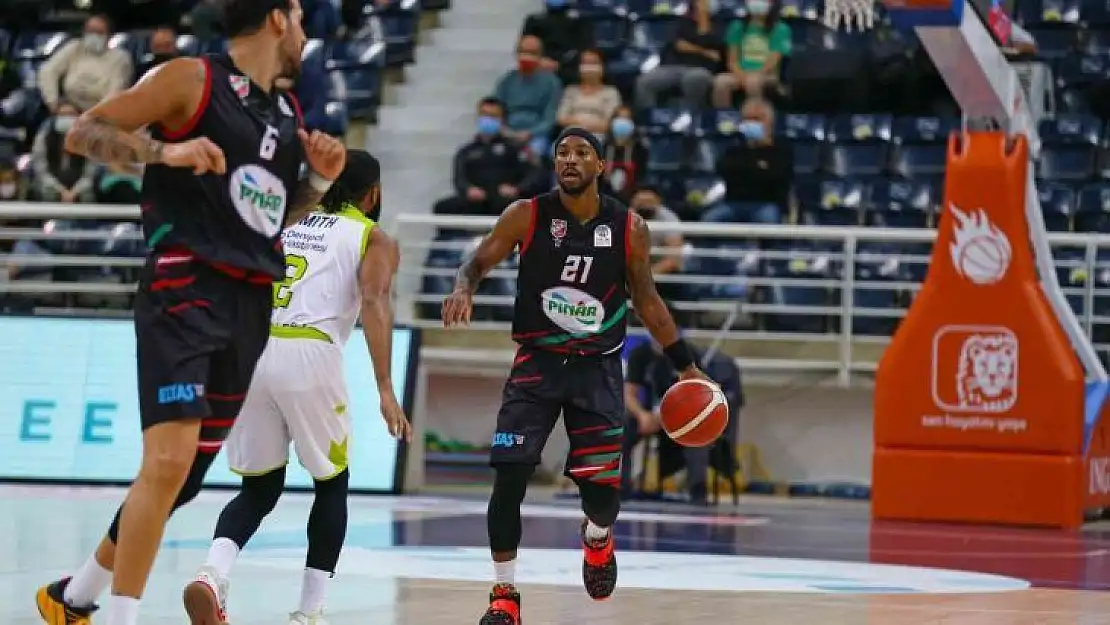 Pınar Karşıyaka'da Tony Taylor'ın özverisi takdir topladı