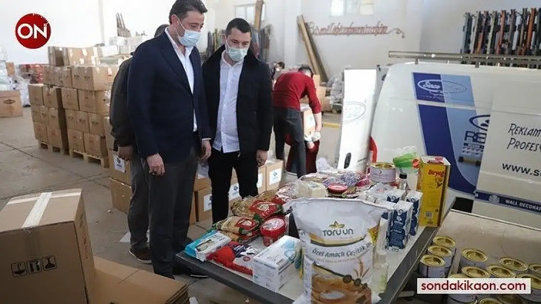 Ramazan Kolileri dağıtılıyor, vatandaşın yüzü gülüyor