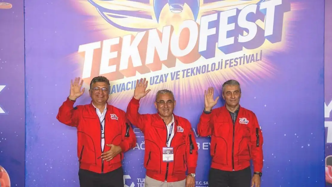 Rektör Kızıltoprak, DPÜ'nün Teknofest standında