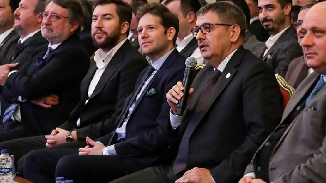 Rektör Kutluhan: 'Açacağımız yeni programlarla ihracatçımızın yanında olmaya devam edeceğiz'