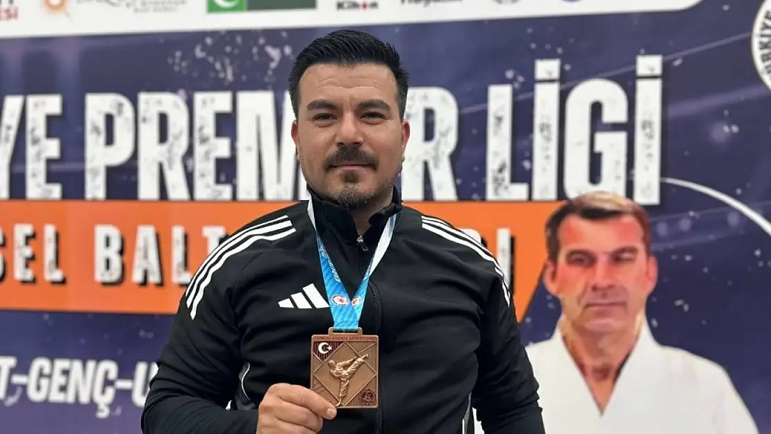 Sabri Kıroğlu Tokyo Olimpiyatları yolunda emin adımlarla ilerliyor