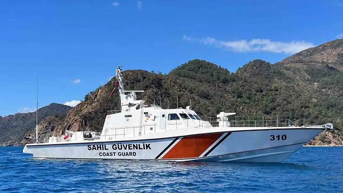 Sahil Güvenlik botları ziyarete açıldı