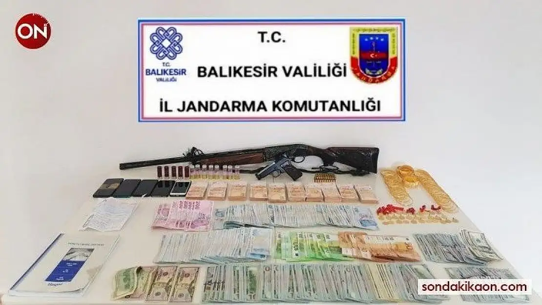 Sahte çek ve senetle hayvan sahiplerini 3 milyon lira dolandırdılar