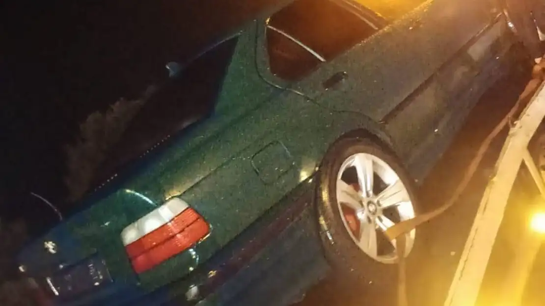 Sahte plakalı araçla yakalandı