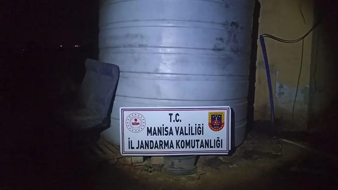 Salihli'de 2 bin 500 litre kaçak akaryakıt ele geçirildi