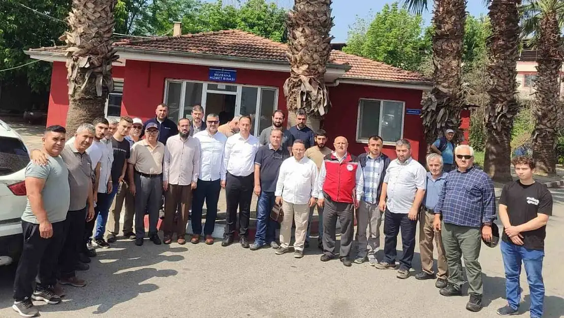 Salihli'de kurban kesimini uygulamalı öğrendiler