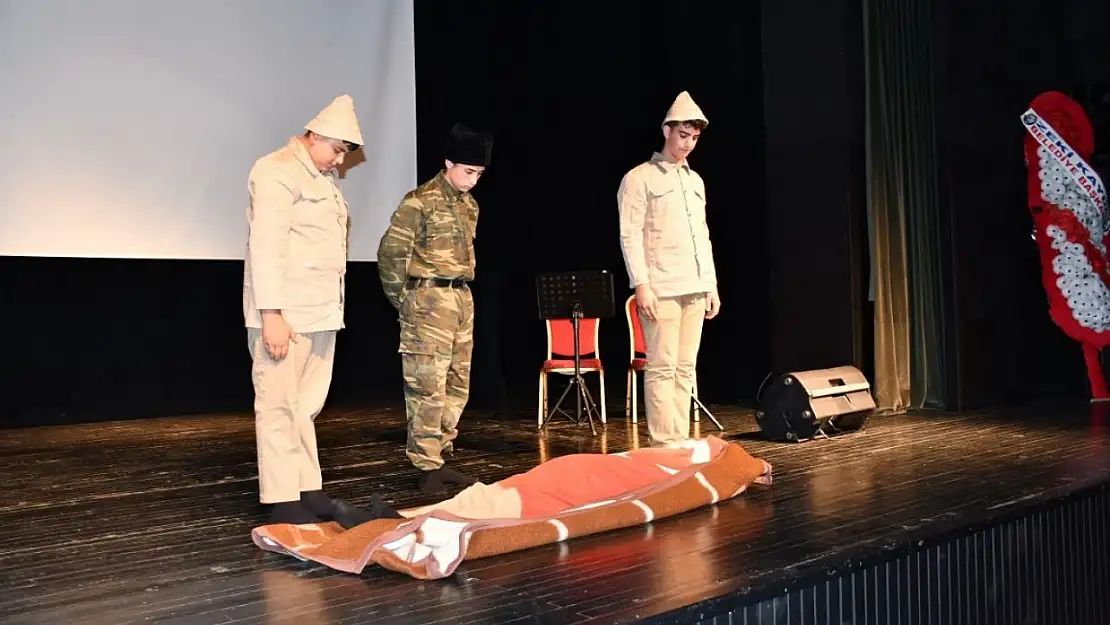 Salihli'de şehitleri anma programı
