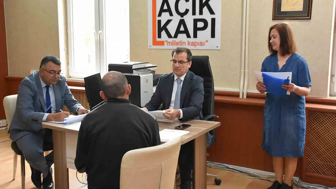Salihli'de sorunların çözümü Açık Kapı'da!