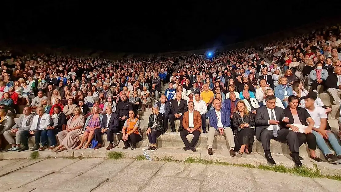 Sanat Güneşi, konserle anıldı